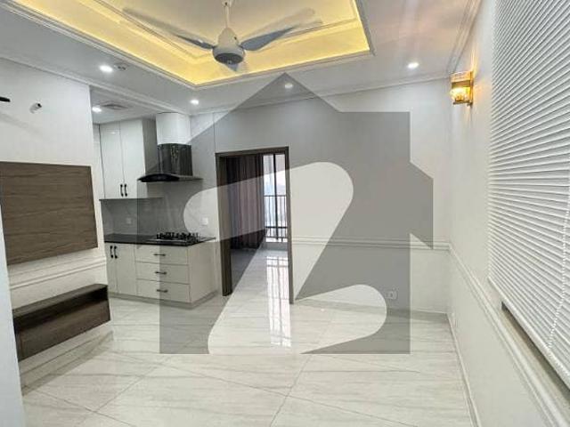 Brand New 2 Bedroom Corner Apartment For Sale In Bahria Town Lahore Sector E