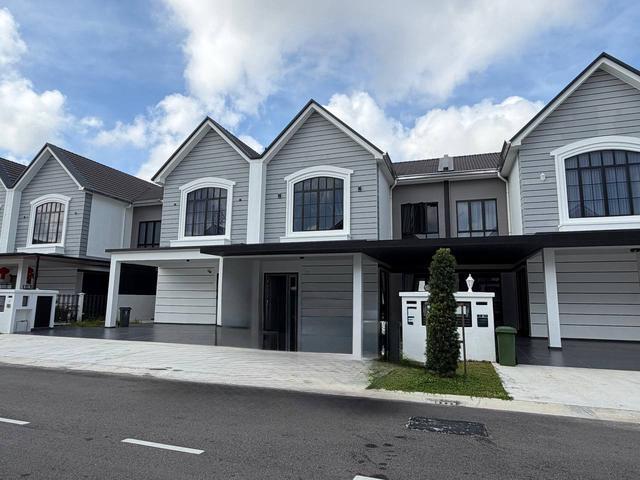 2 Storey House Jalan Ekoflora 5x Eco Summer Partial Furnished GG