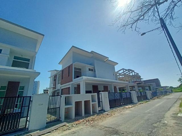 BRAND NEW 2 Storey Semi D Jalan Tun Perak Gajah Berang Melaka Town