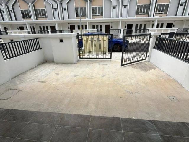Brand New 2 Storey Terrace Taman Seri Mewah, Klang For Sale