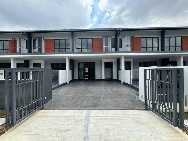 BRAND NEW 2 Storey Terrace Casira 3 Bandar Bukit Raja Klang