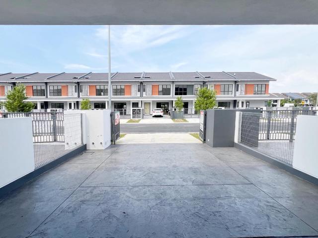 Brand New 2 STOREY TERRACE CASIRA 3 Bandar Bukit Raja Klang
