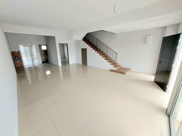 Brand New 2 Storey Terrace Dua Ruby Parkhomes Dengkil