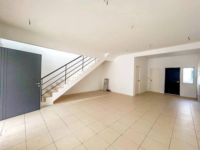BRAND NEW 2 Storey Terrace Iringan Bayu Mekary Seremban