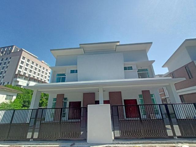 BRAND NEW 2 STY Semi D Jalan Tun Perak Tmn Bachang Kampung Enam Melaka
