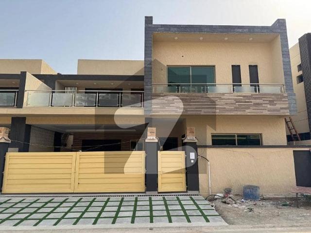 Brand New 300 Square Yards House Available In Askari 6 For Sale