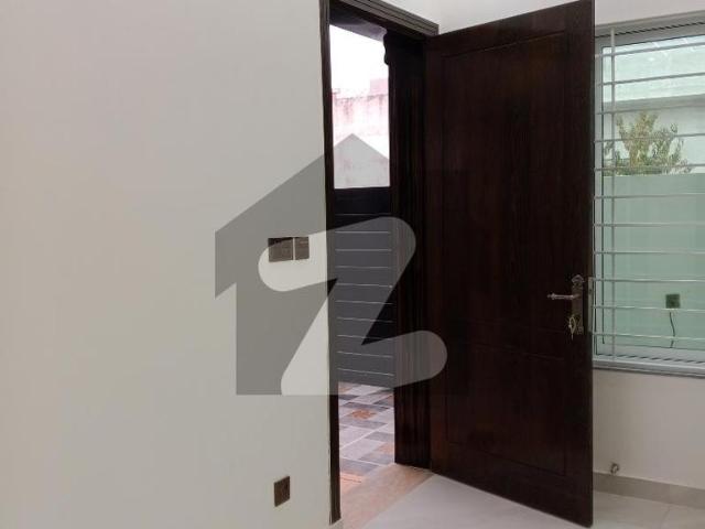Brand New 7 Marla Single Storey For Sale Hot Location In Jinnah Water Bor Available FECHS