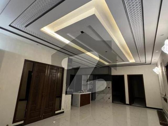 Corner 400 Sq.Yard. 1st Floor House For Rent At KESC Society Near By RIMJHIM Scheme 33 Near By Main University Road Safora Chowrangi Khi. Scheme 33