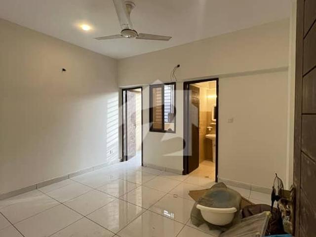 Brand new 4 bed apartment for rent