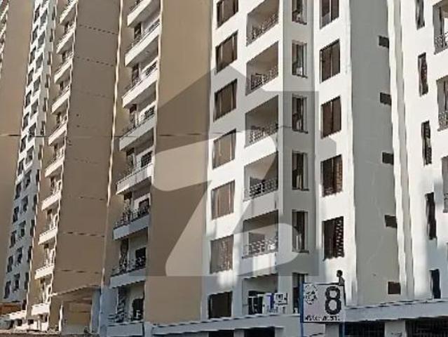 Brand new 4 bed flat in Askari Heights 5