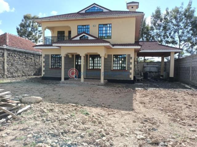 Brand New 4 Bedroom Maisonette With Study And Dsq On Eighth In Rongai