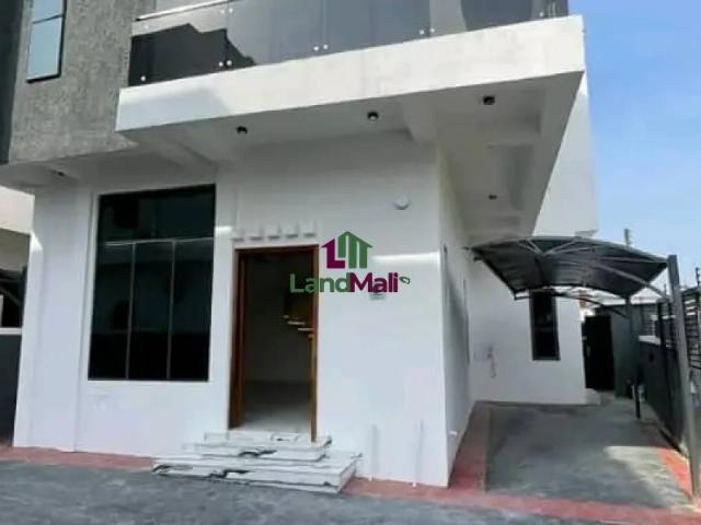 Brand New 4 Bedroom Fully Detached Duplex With BQ Located at Lekki, Lagos