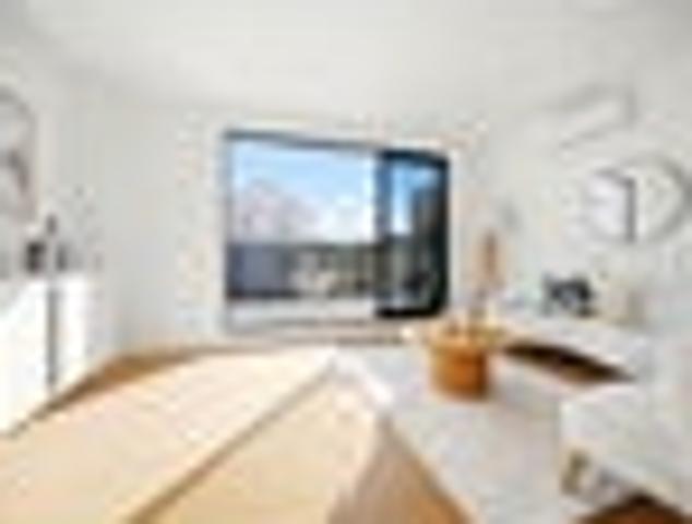 Brand New 4 Bedroom Family Home in Westgate