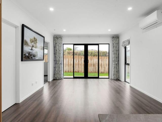 Spacious, brand new 4 Bedroom Family Home in Desirable Pukete, Hamilton Presenting an exceptional rental opportunity in the sought after suburb of Pukete, Hamilton