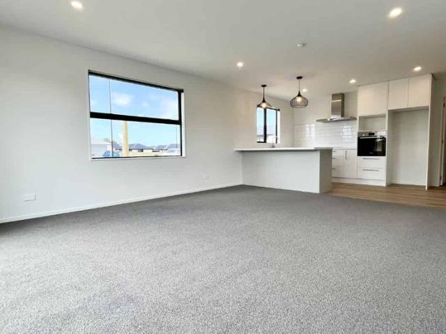Sunny 4 Bedroom Home at the End of a Quiet Lane – $640 per week