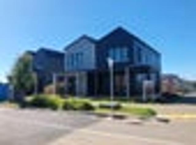 Brand New 4 Bedrooms Home with 2 Parkings