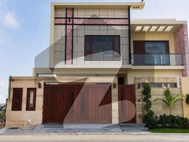 Brand New 500 SQYD Bungalow fully architect design D cutting Zone B phase 8