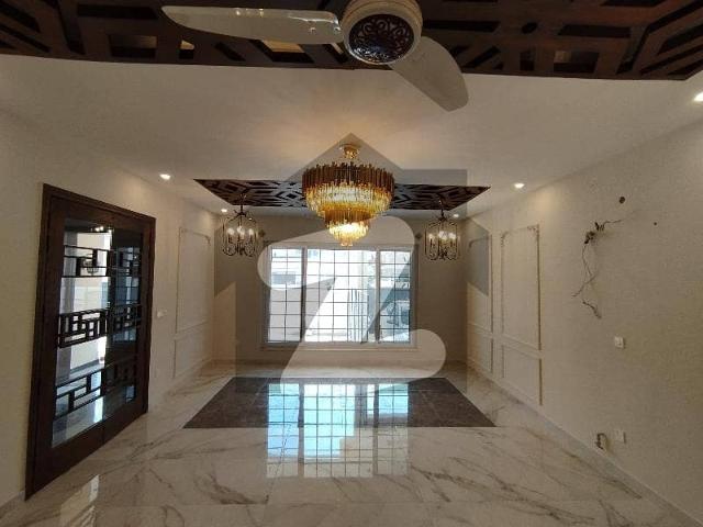 Brand New 500 Yard House Is Available For Rent In E 11