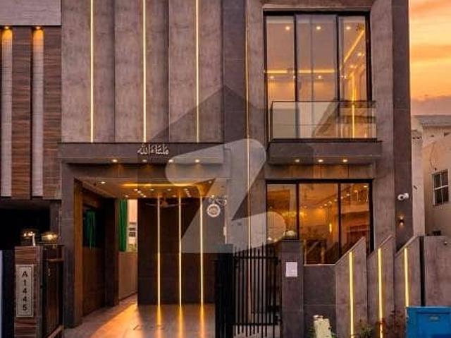 Brand New 5 Marla Beautifully Designed Modern House For Sale In DHA Phase 9 Town