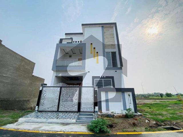Brand New 5 Marla Double Story House for Sale in Platinum Block, Park View City Lahore