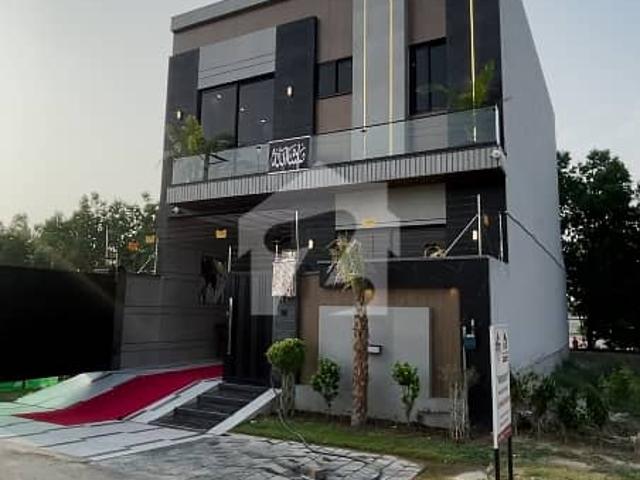 Brand new 5 marla house available for sale
