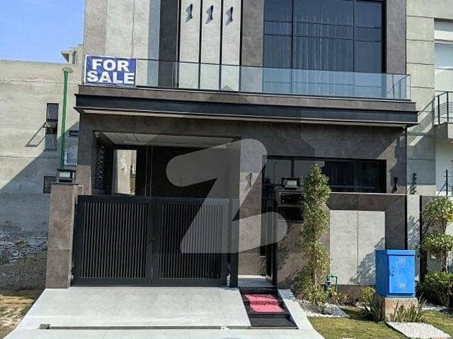 Brand New 5 Marla House Available In DHA 9 Town Lahore Near Park & Mosque