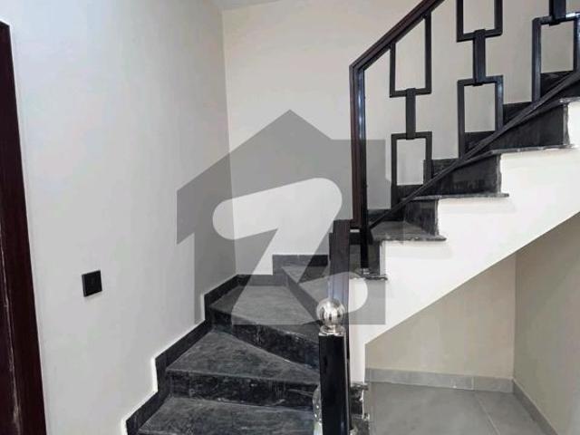 Brand New 5 Marla House Available In Dream Garden For sale Purana Shujabad Road