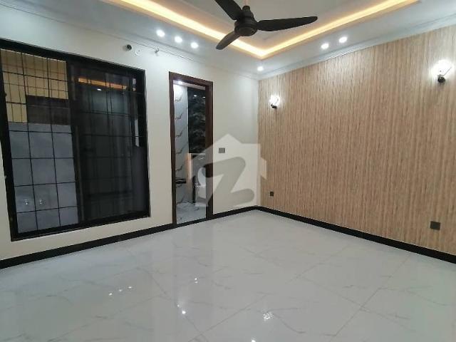 Brand New 5 Marla House Available In Park View City For sale