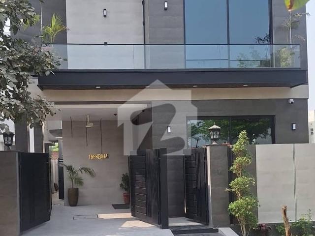 Brand new 5 marla house for sale dha 9 town