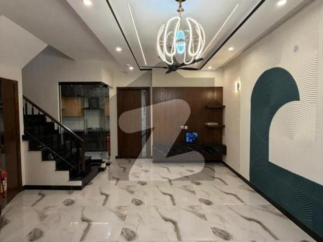 Brand New 5 Marla House for Rent in DHA Phase 6 Block D | Near Dolmen Mall DHA Phase 6 Block D