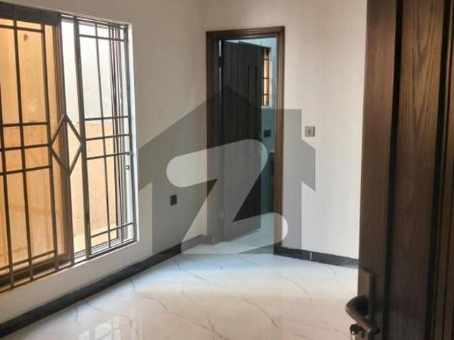Brand New 5 Marla House for Rent in Overseas Block, Bahria Town 3 Bed with Servant Quarter Bahria Greens Overseas Enclave Sector 1