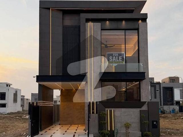 Brand New 5 Marla Modern Marvel Elegant Bungalow For Sale At Super Hot Location