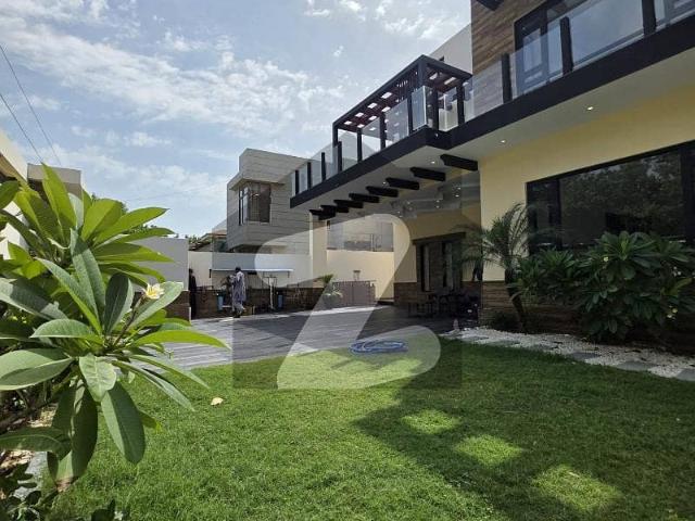 Brand New 666 Yd Bungalow