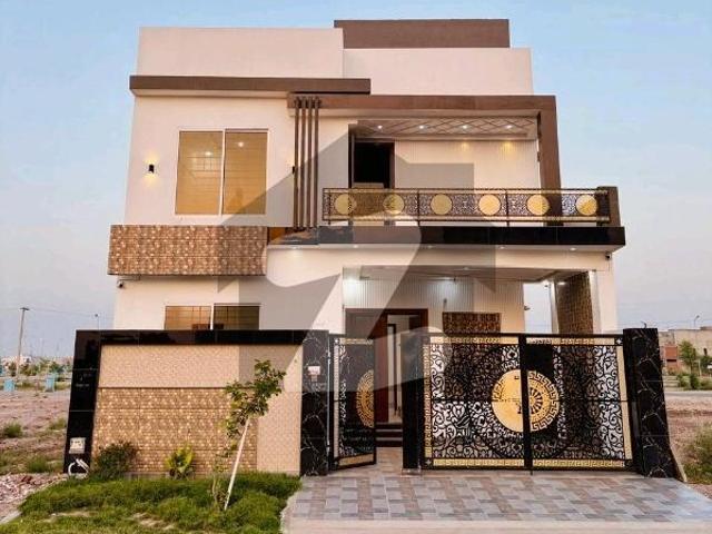 Brand New 8 Marla House Available In DHA Phase 1 Sector V For sale DHA Phase 1 Sector V
