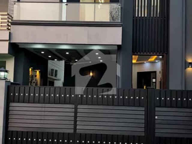 Brand New 8 Marla Luxury House for Sale Facing Park | Bahria Orchard
