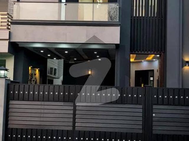 Brand New 8 Marla Luxury House for Sale Facing Park | Bahria Orchard