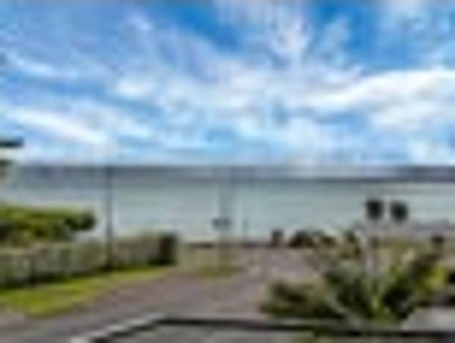 Brand New Coastal Living in Macleans School Zone