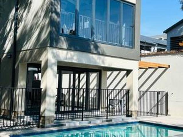 brand new complex 1bed 1bath groun.
