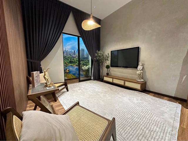 Brand New Condo Near LRT Full Loan 0 Zero Deposit Fully Furnished