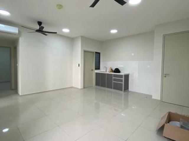 Brand New Condo Subang 2 for Rent