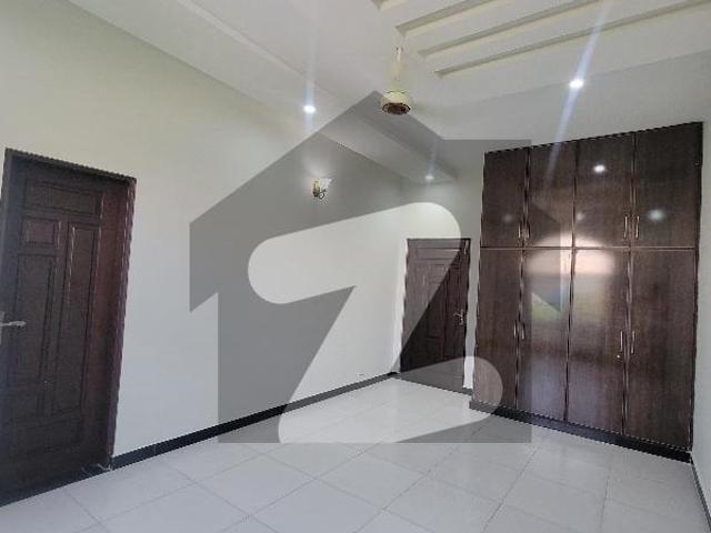 Brand New Condition 10 Marla Double Unit Designer House For Rent Bahria Town Phase 8 Block B
