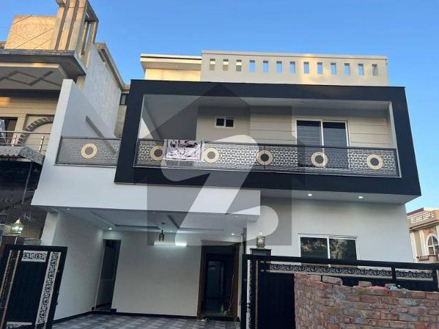 Brand New Corner Double Storey CDA LOP Clear House in Jinnah Garden Phase 1 Islamabad