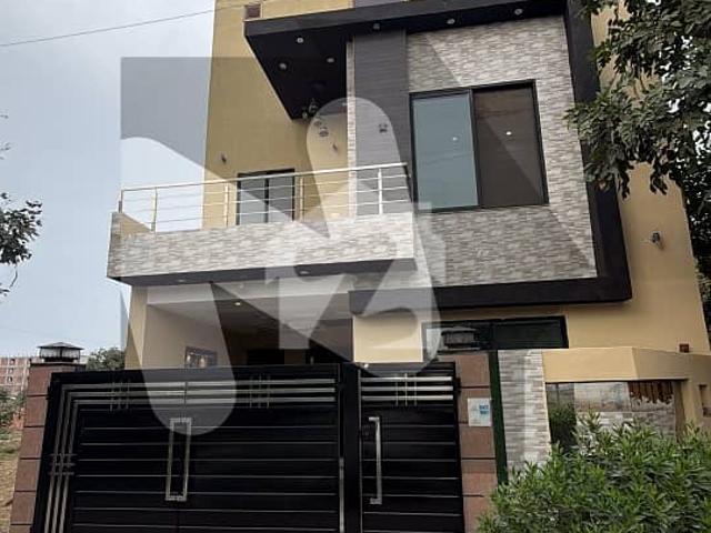 Brand new corner 5 marla house for sale