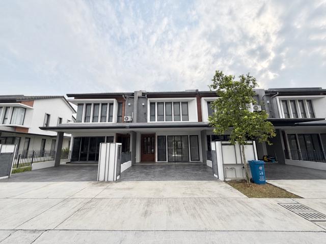 Brand New Cheapest Unit Double Storey Ilham Residence 1 Elmina East