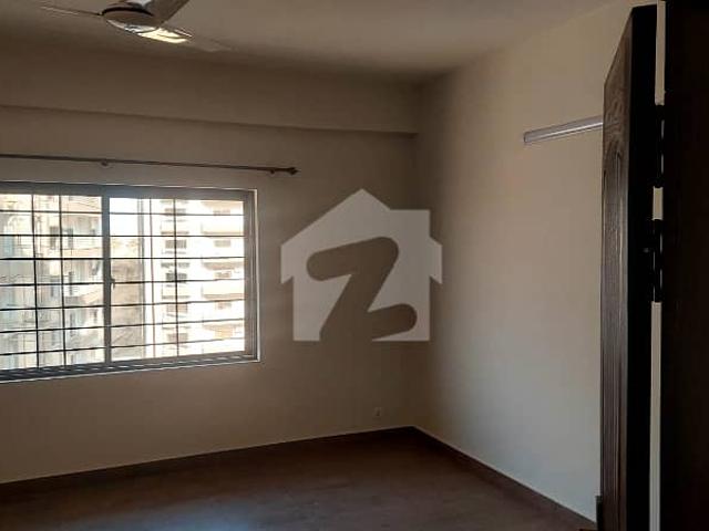 Brand New Apartment On 12th Floor