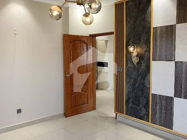 Brand new apartment lift with parking