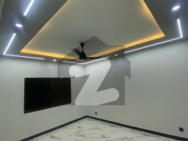 Brand new apartment rent lift car parking dha phase 5