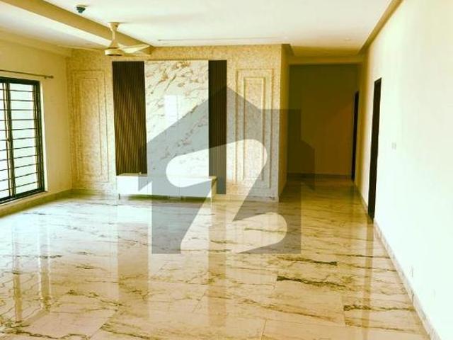 BRAND NEW Apartment 4 Bedrooms 6Th Floor Open View Neat And Cline Well Maintaine Avlialab For Rent in Askari 10 Sector S