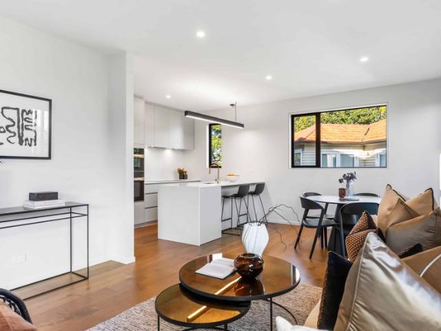 Brand New Architectural Luxury in Orakei