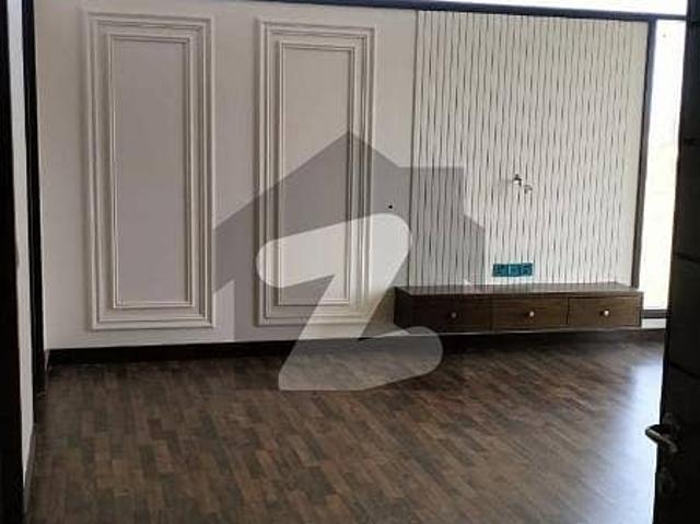Brand New Architecture Bungalow Upper Portion For Rent